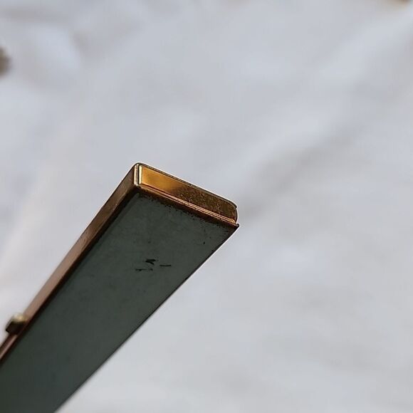 Vintage 1950's Brass and Guilded Enamel Comb with Handpainted Florals - Picture 6 of 8